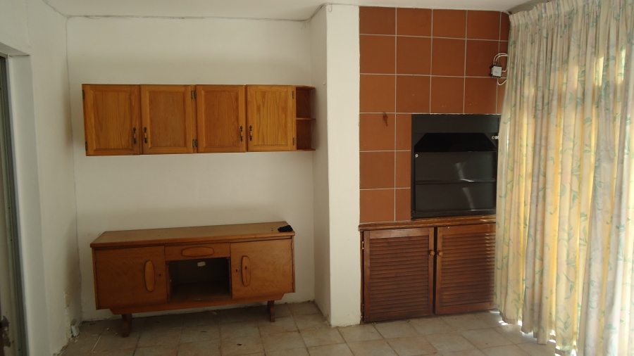 3 Bedroom Property for Sale in Gordons Bay Central Western Cape